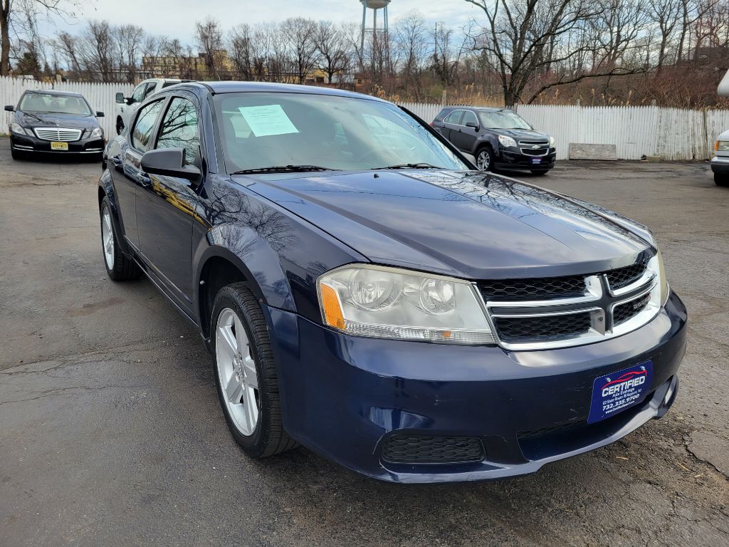 Blue 2013 Dodge Avenger SE FWD Sedan Front-Wheel Drive Automatic