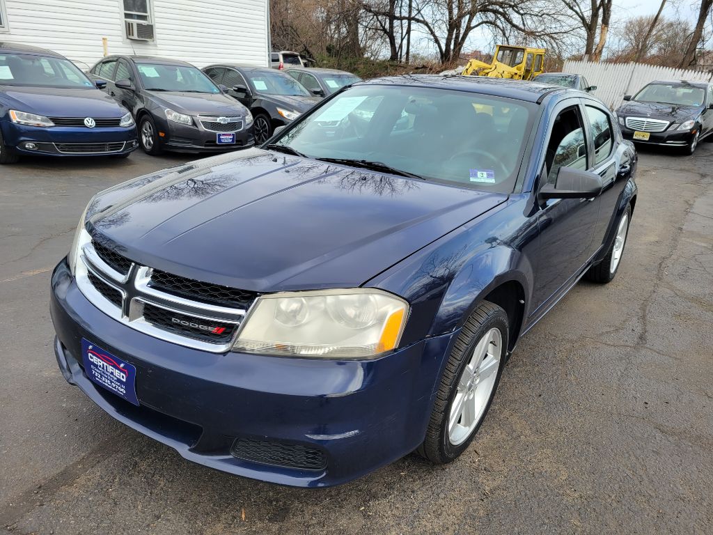 Photo 4 of this DODGE AVENGER