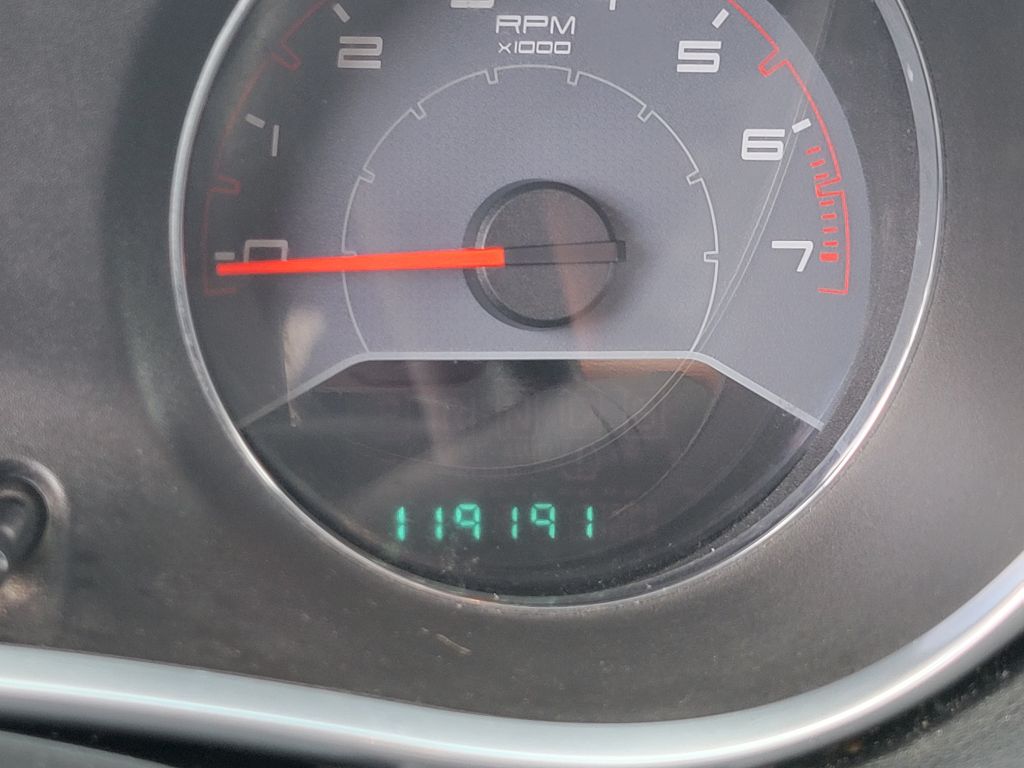 Photo 15 of this DODGE AVENGER