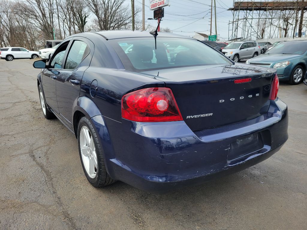 Photo 6 of this DODGE AVENGER