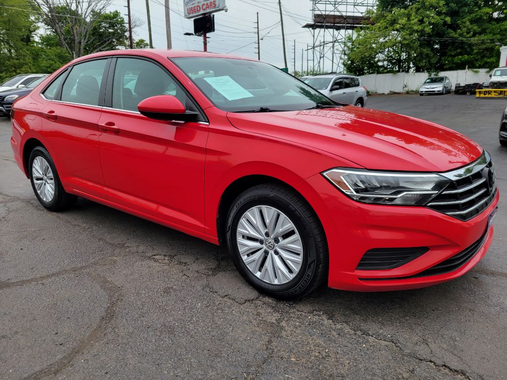 Photo 7 of this VOLKSWAGEN JETTA