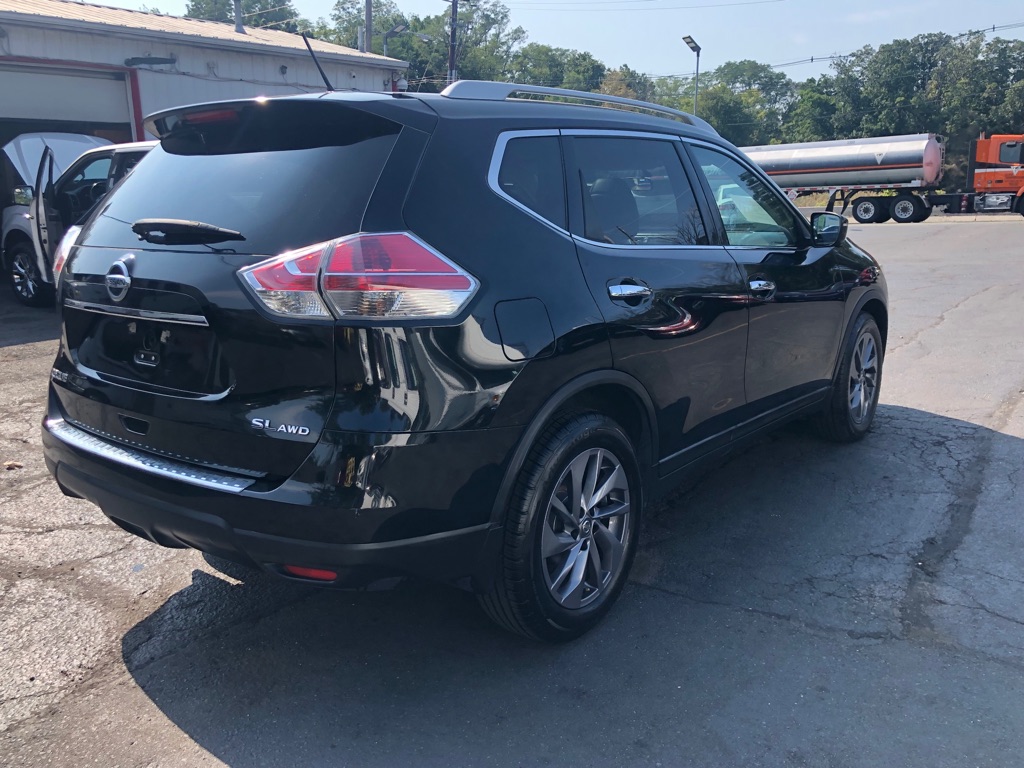 Photo 5 of this NISSAN ROGUE