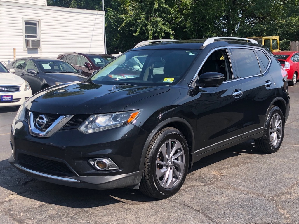 2016 NISSAN ROGUE