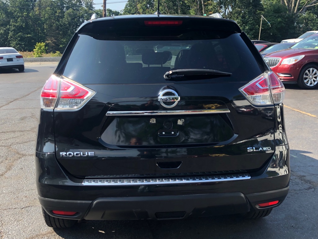 Photo 4 of this NISSAN ROGUE