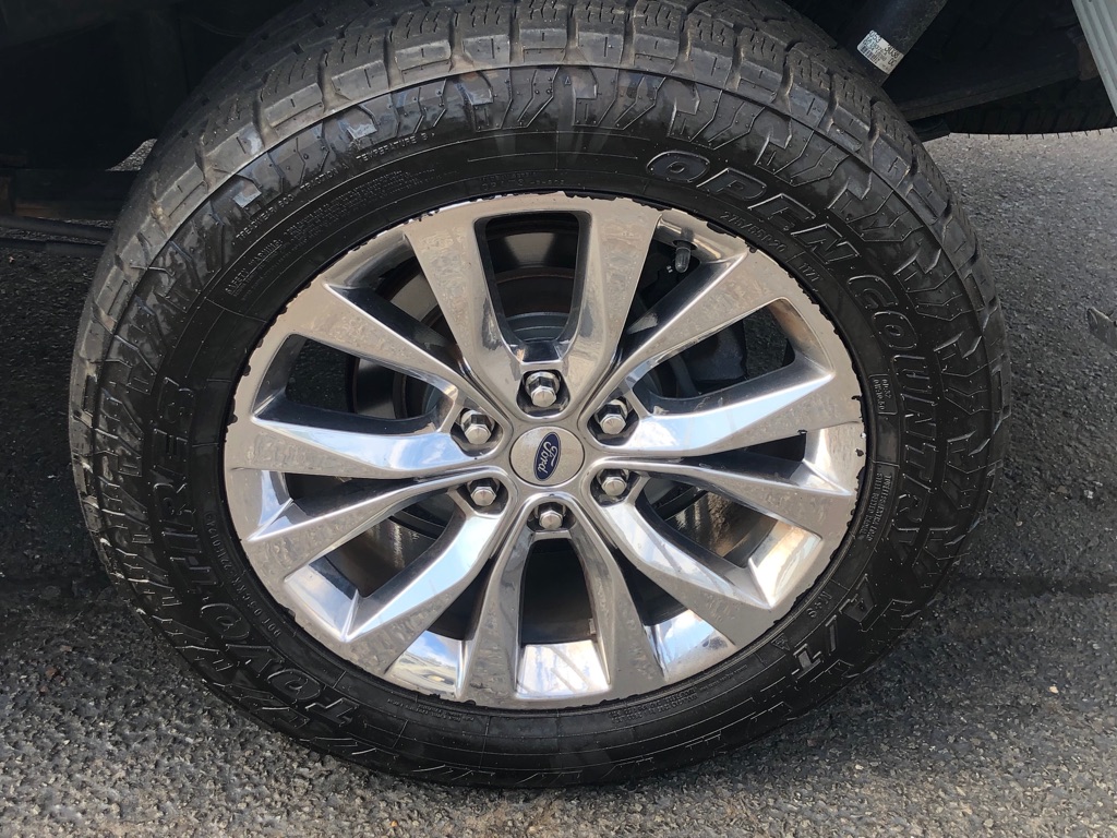 Photo 12 of this FORD F150