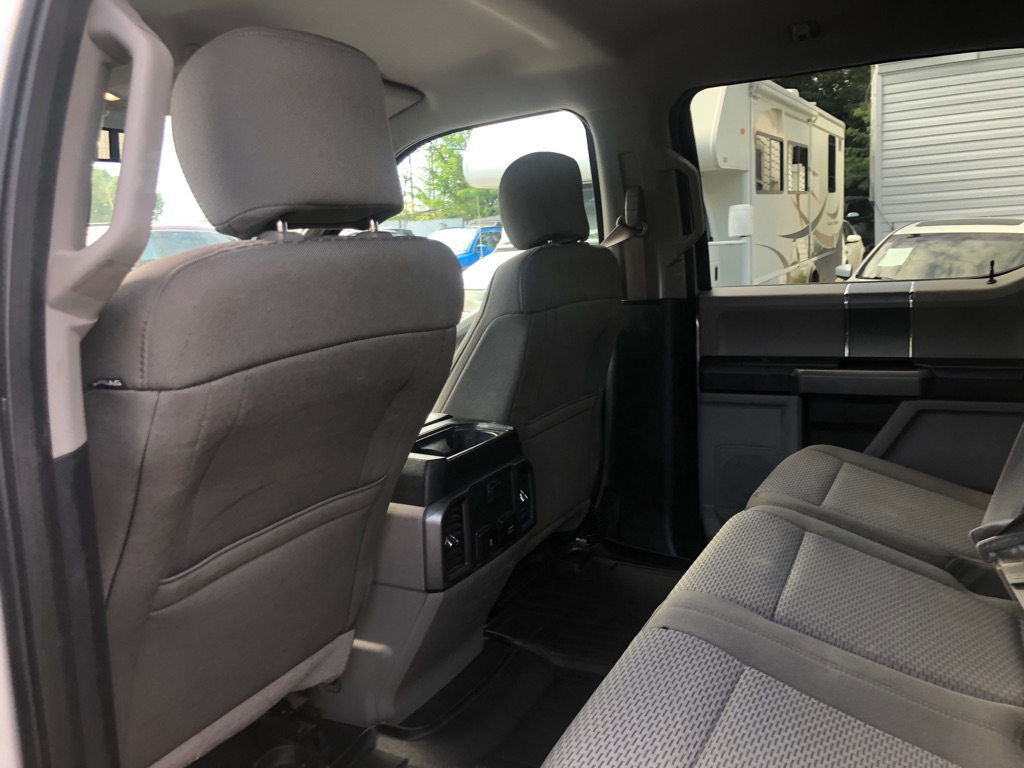 Photo 23 of this FORD F150