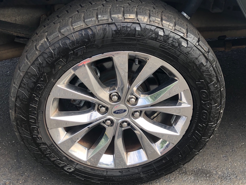 Photo 13 of this FORD F150
