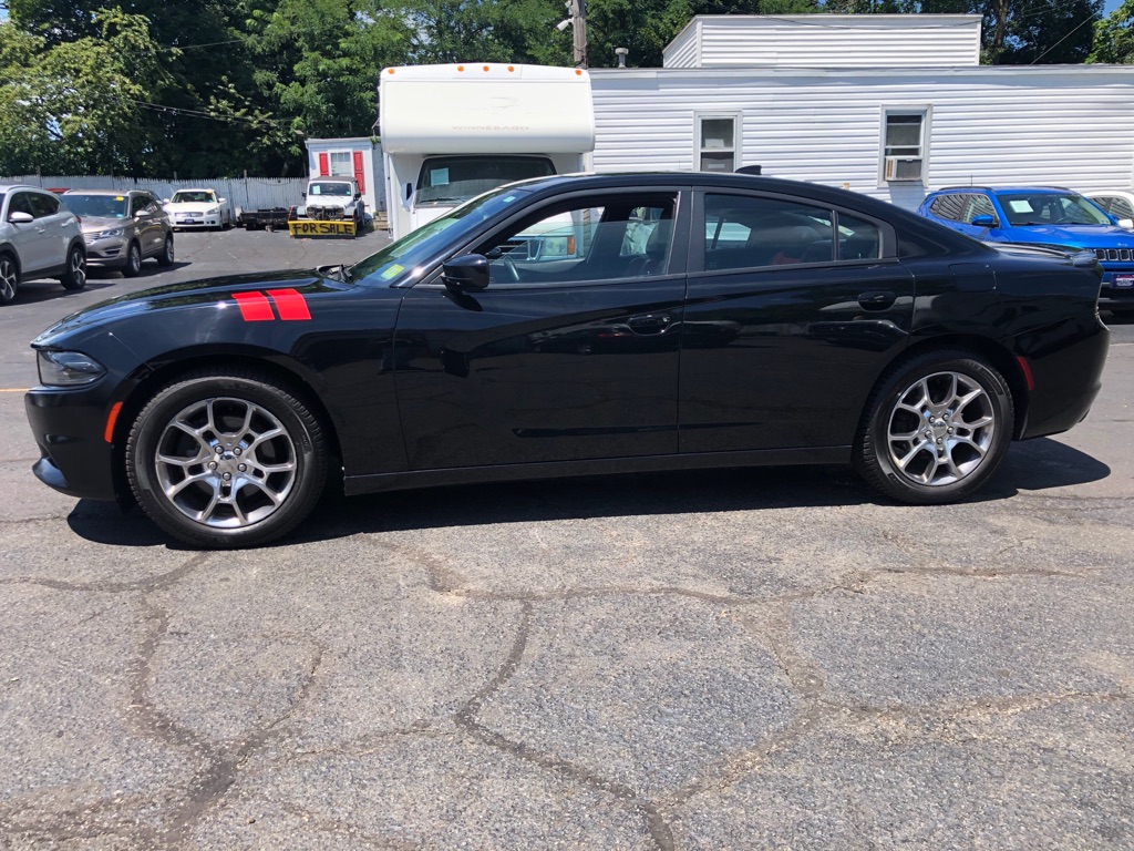 Photo 3 of this DODGE CHARGER