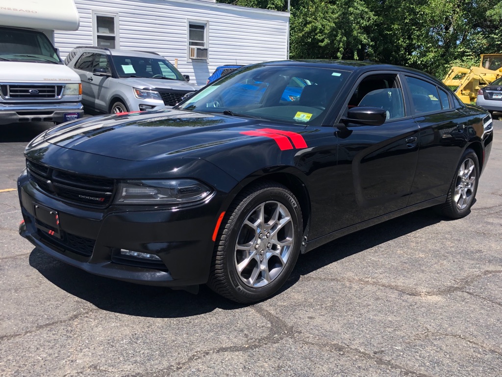 Photo 2 of this DODGE CHARGER