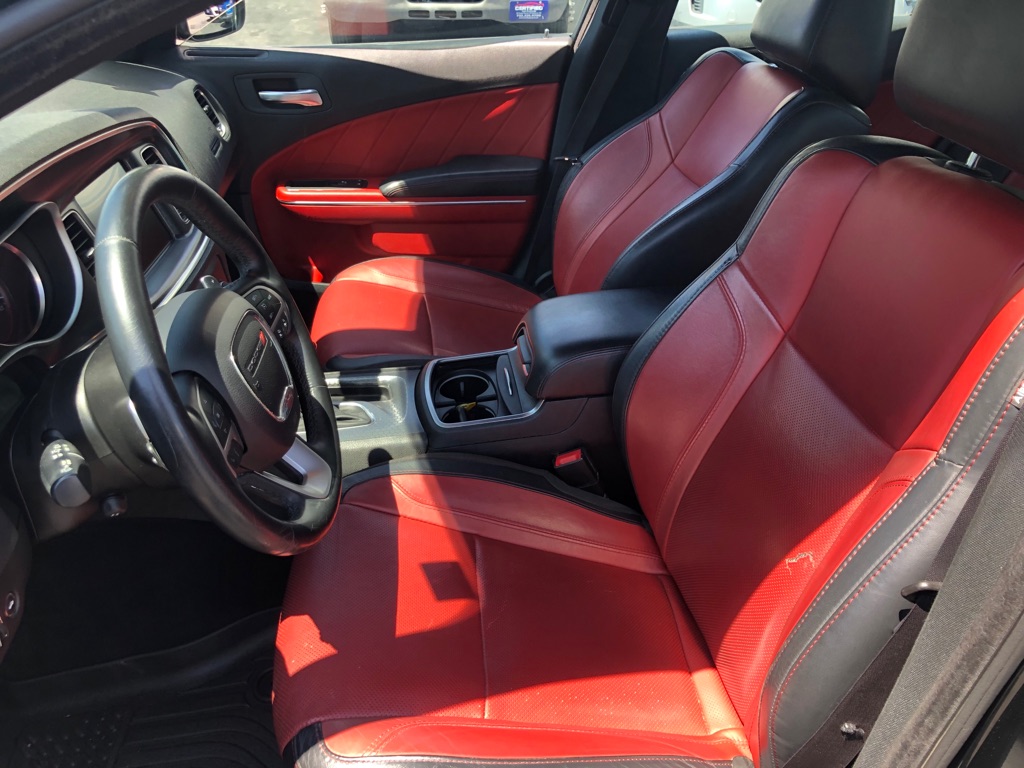 Photo 16 of this DODGE CHARGER