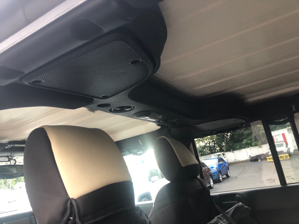 Photo 26 of this JEEP WRANGLER UNLIMI