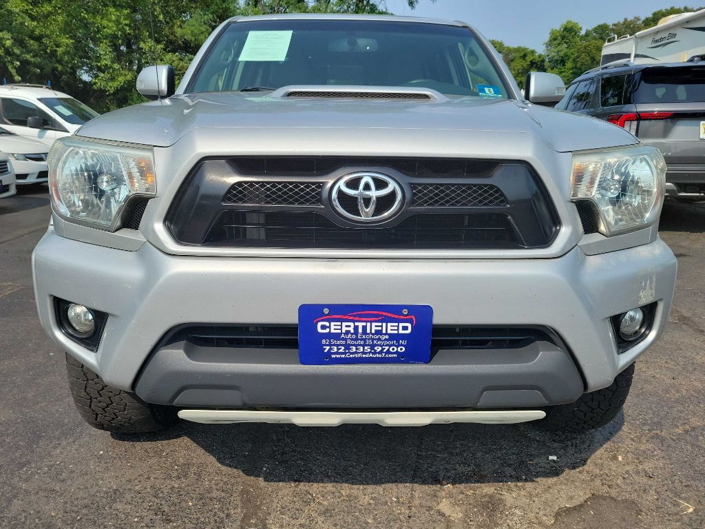 Photo 9 of this TOYOTA TACOMA