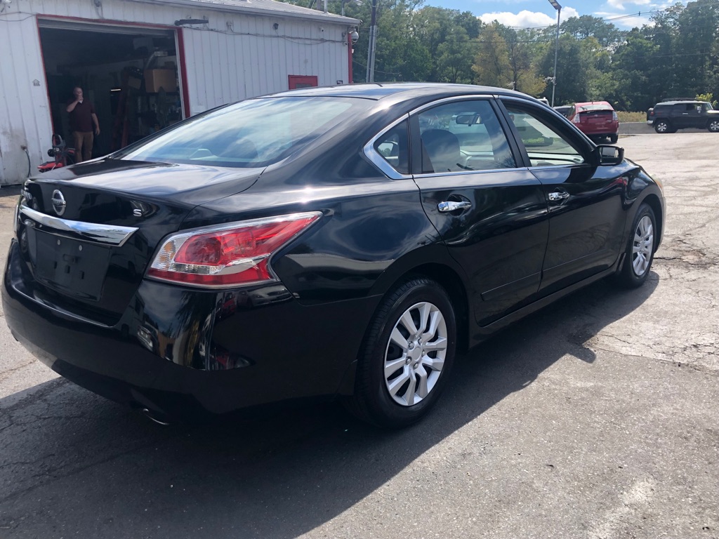 Photo 4 of this NISSAN ALTIMA
