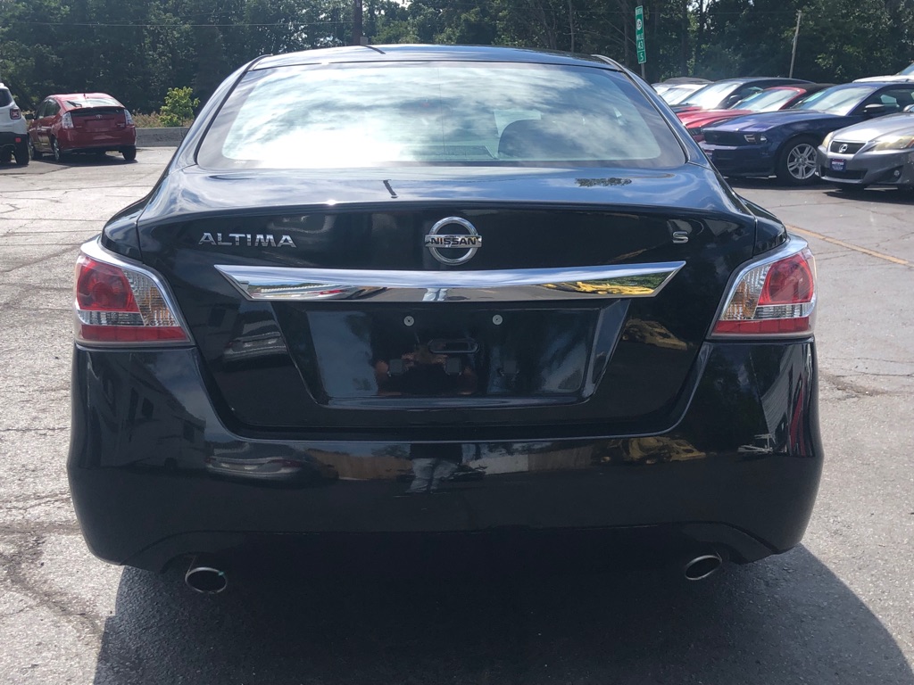 Photo 5 of this NISSAN ALTIMA