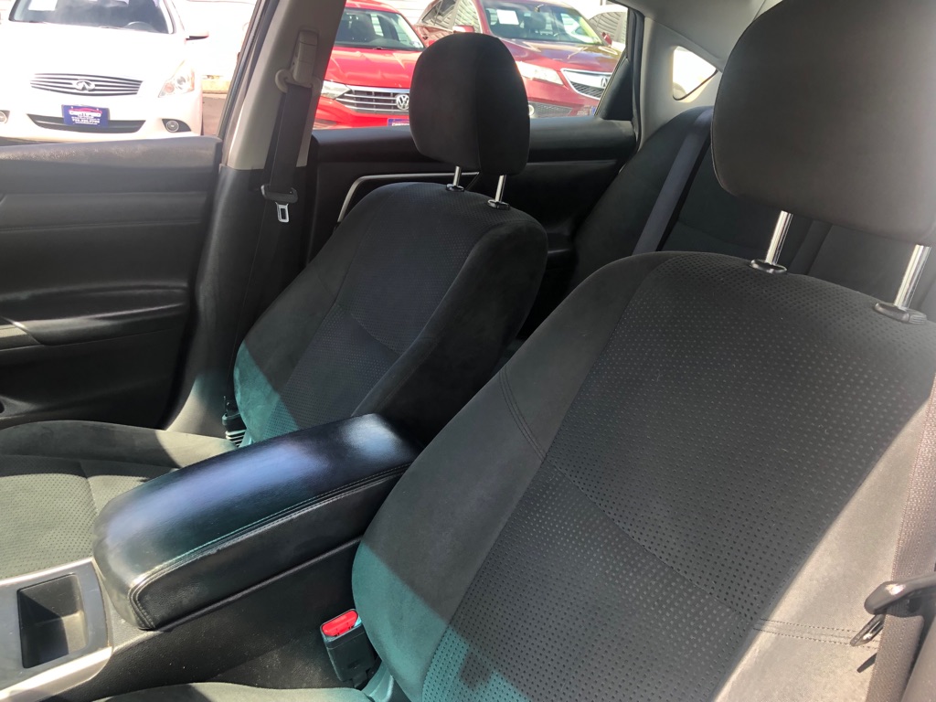 Photo 11 of this NISSAN ALTIMA