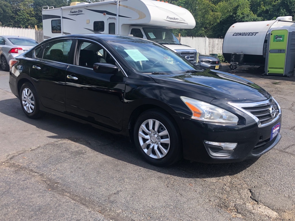 Photo 2 of this NISSAN ALTIMA