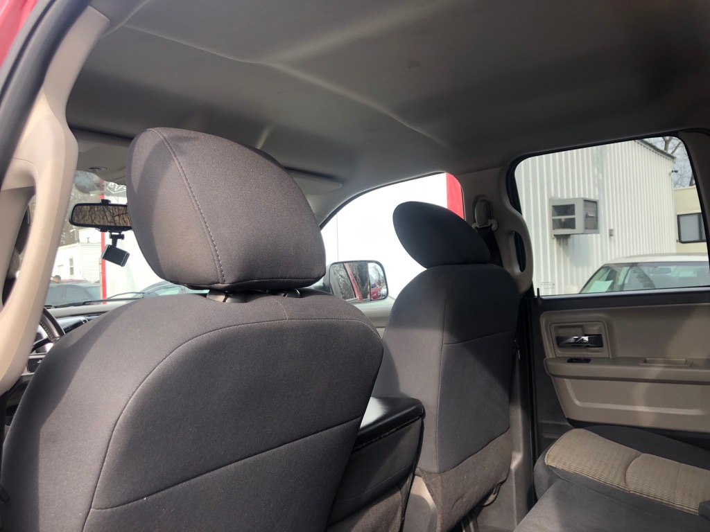 Photo 16 of this DODGE RAM 1500