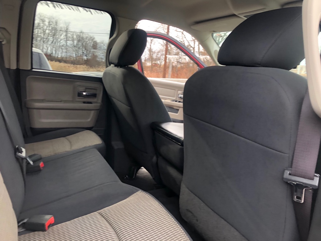 Photo 19 of this DODGE RAM 1500