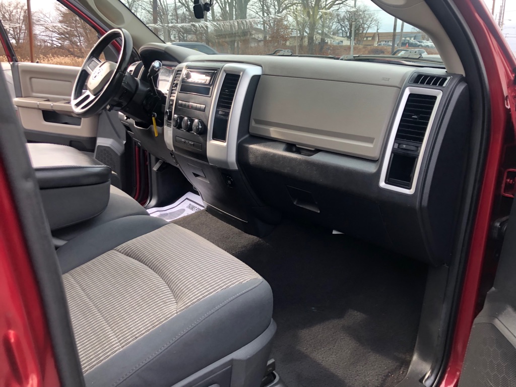 Photo 22 of this DODGE RAM 1500