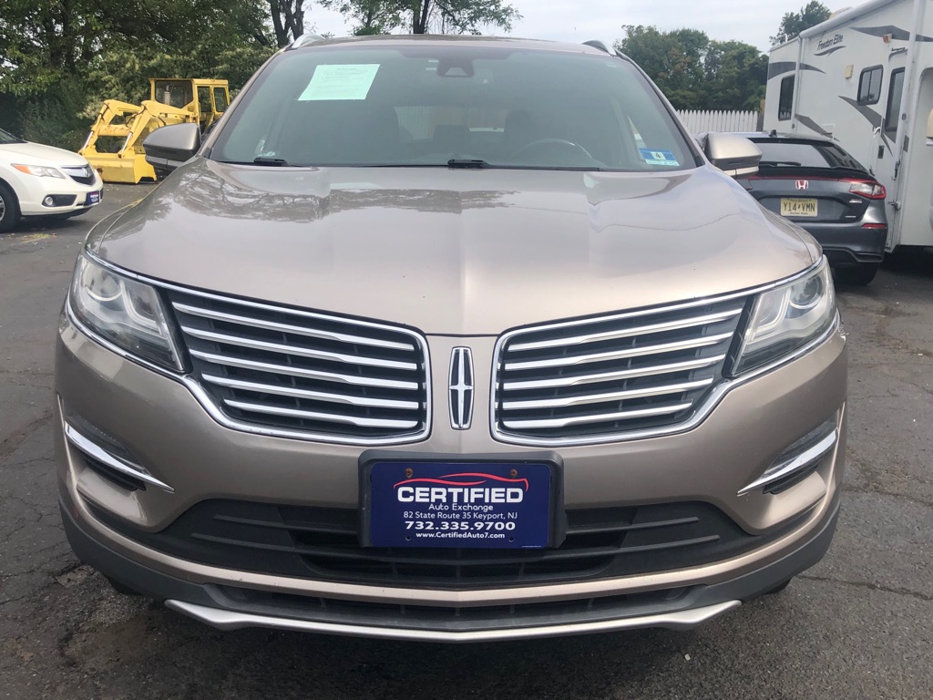 Photo 10 of this LINCOLN MKC