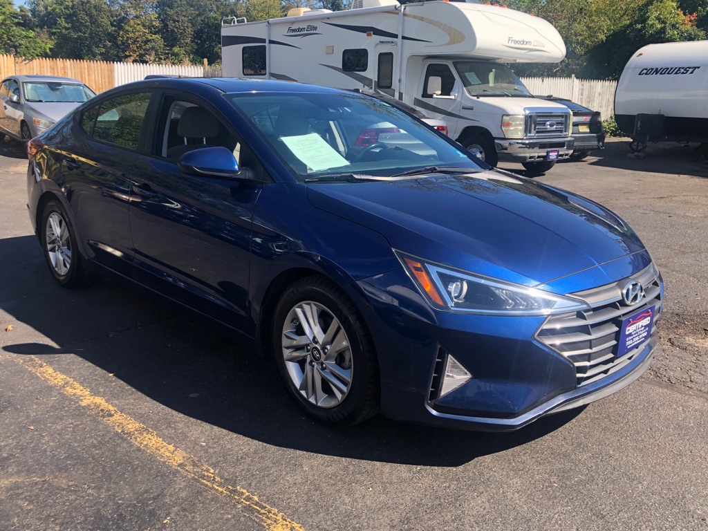 Photo 9 of this HYUNDAI ELANTRA