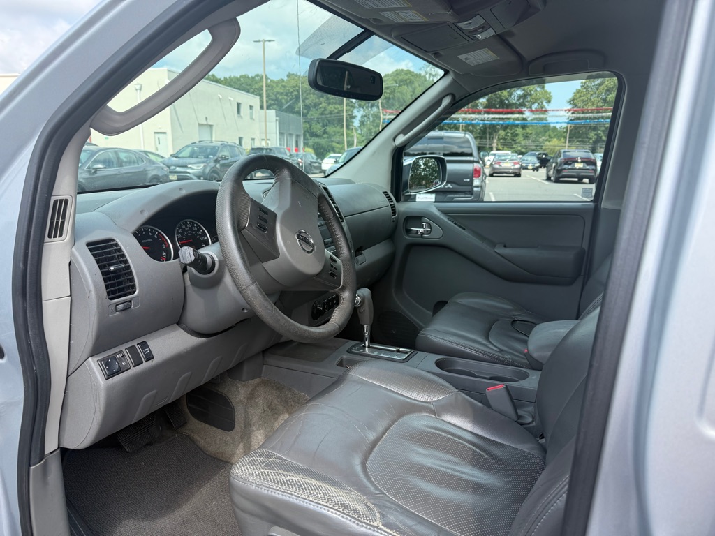 Photo 3 of this NISSAN FRONTIER