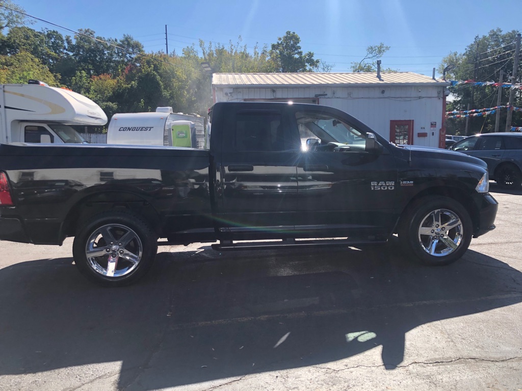 Photo 9 of this RAM 1500