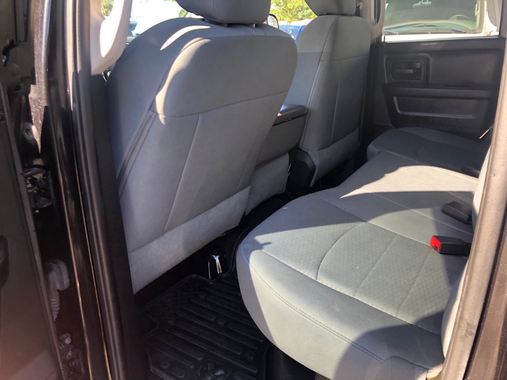 Photo 33 of this RAM 1500