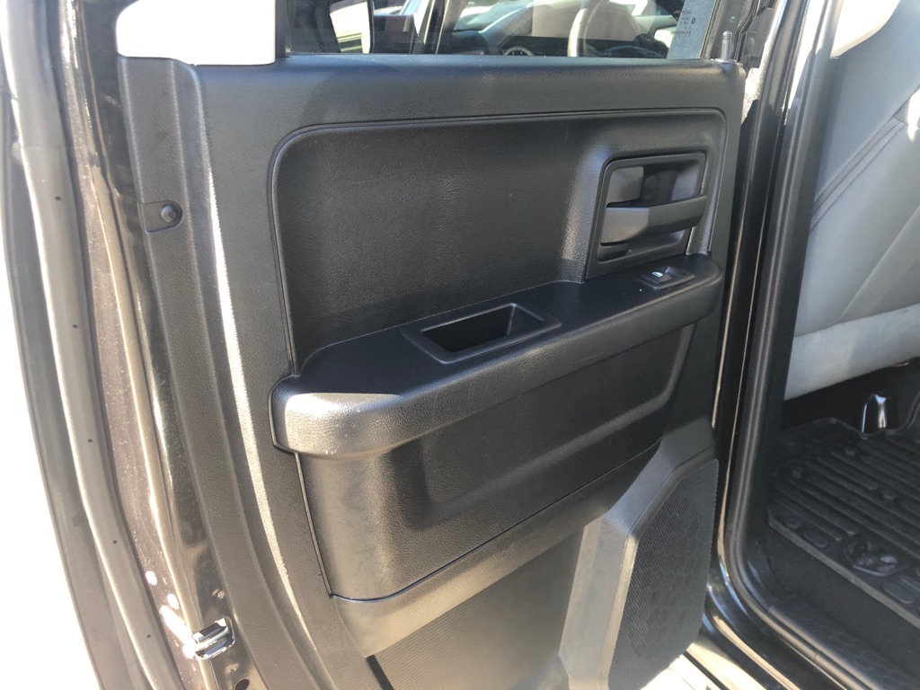Photo 34 of this RAM 1500