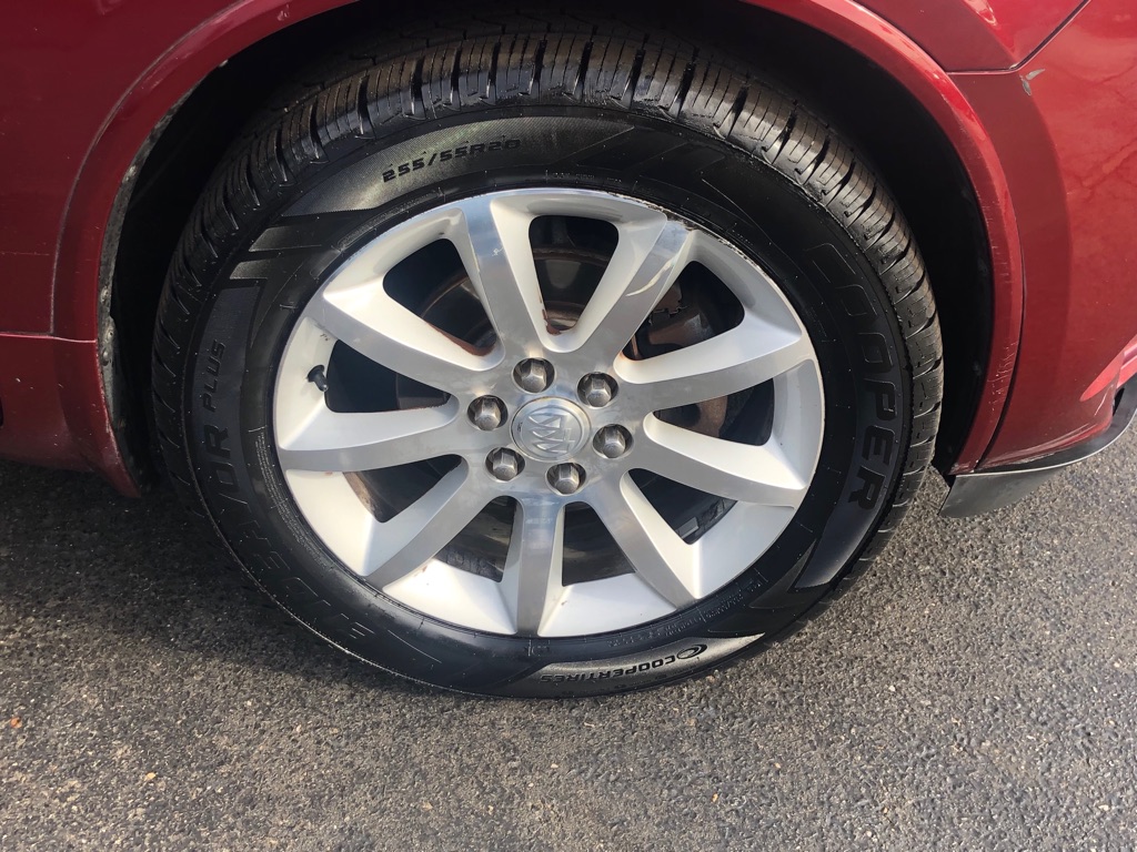 Photo 10 of this BUICK ENCLAVE