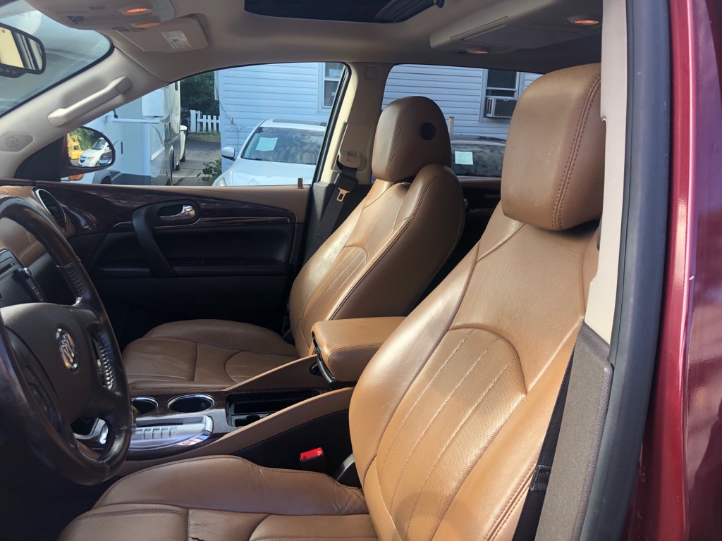 Photo 13 of this BUICK ENCLAVE