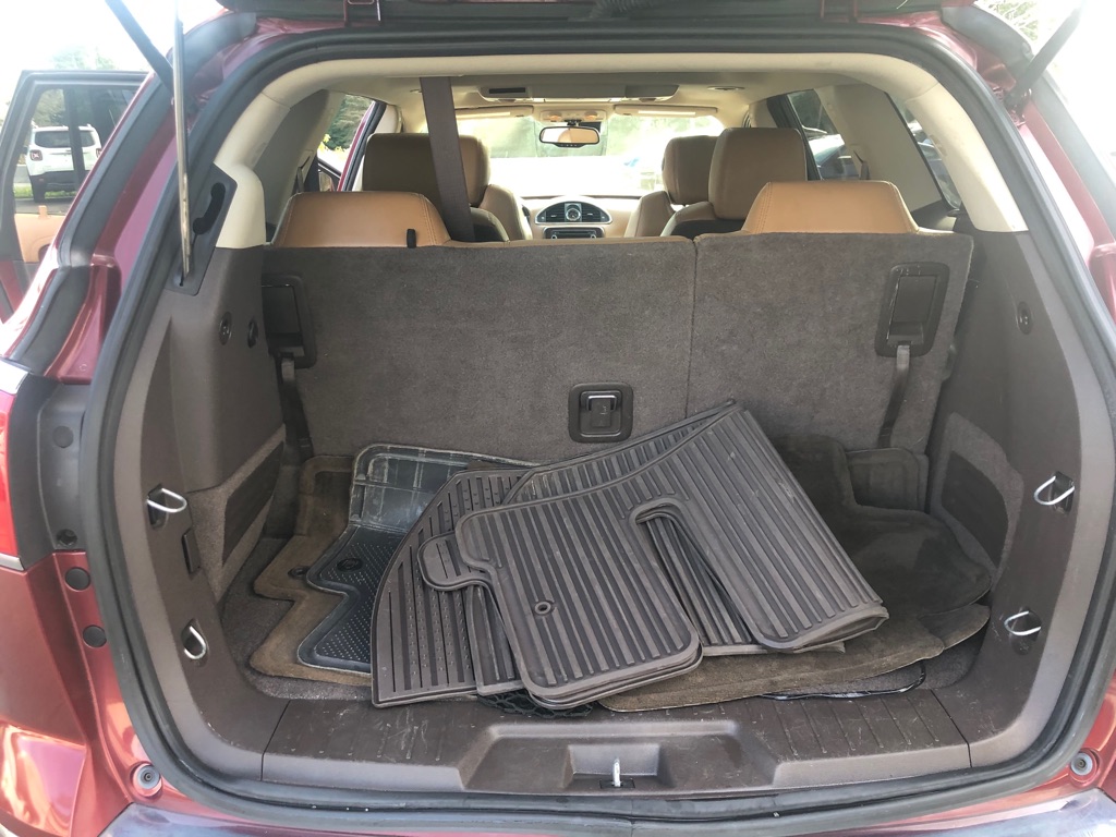 Photo 27 of this BUICK ENCLAVE