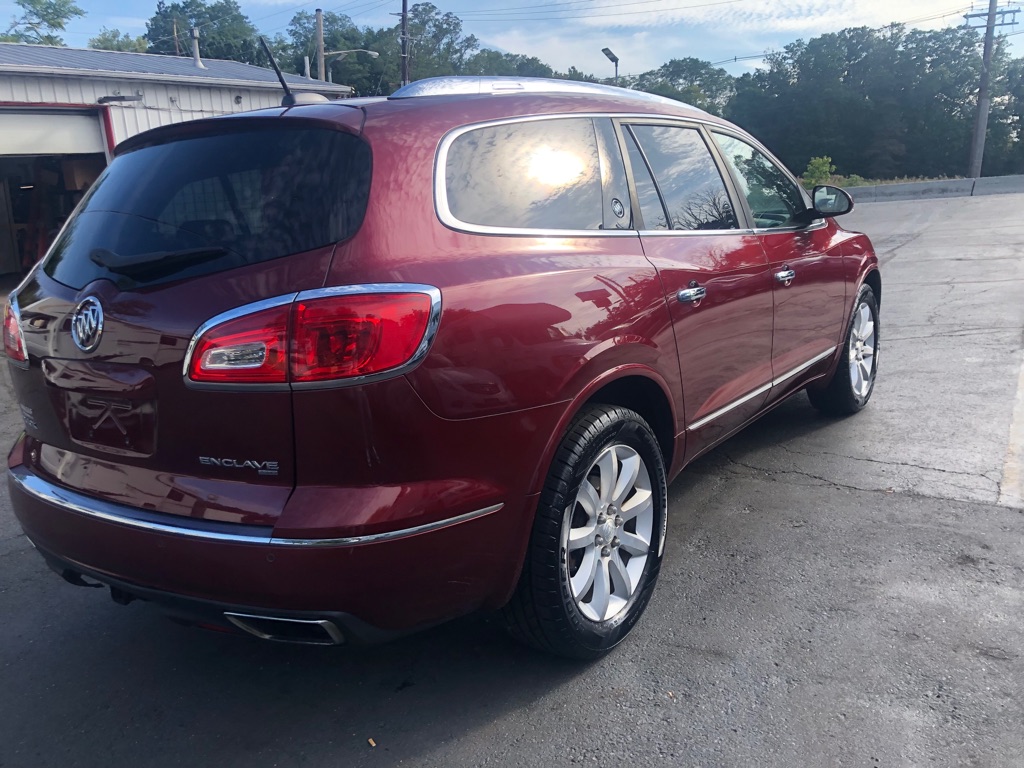 Photo 5 of this BUICK ENCLAVE