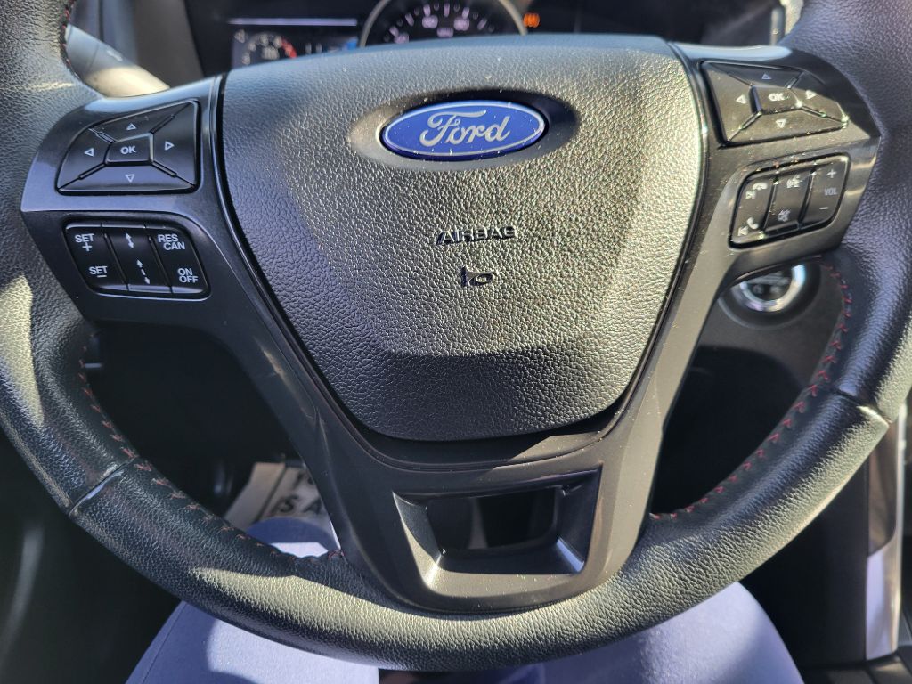 Photo 18 of this FORD EXPLORER