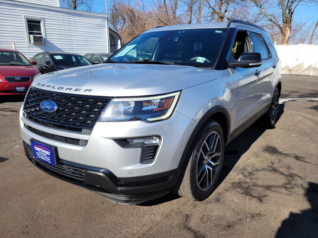 Photo 7 of this FORD EXPLORER
