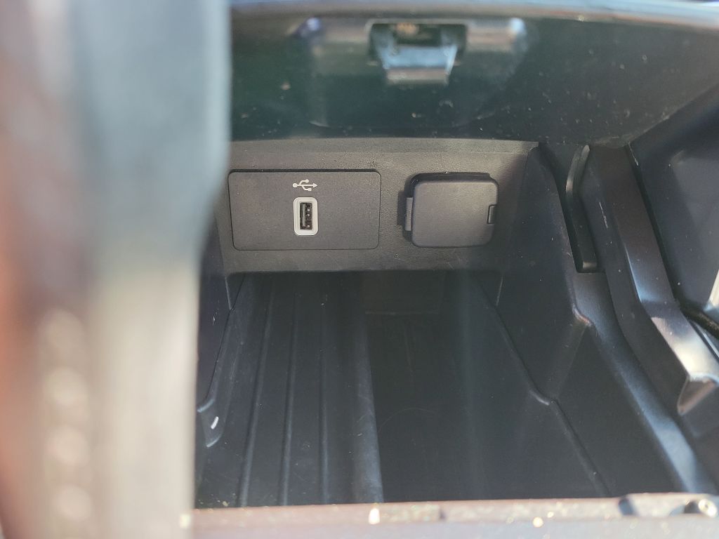 Photo 25 of this FORD EXPLORER