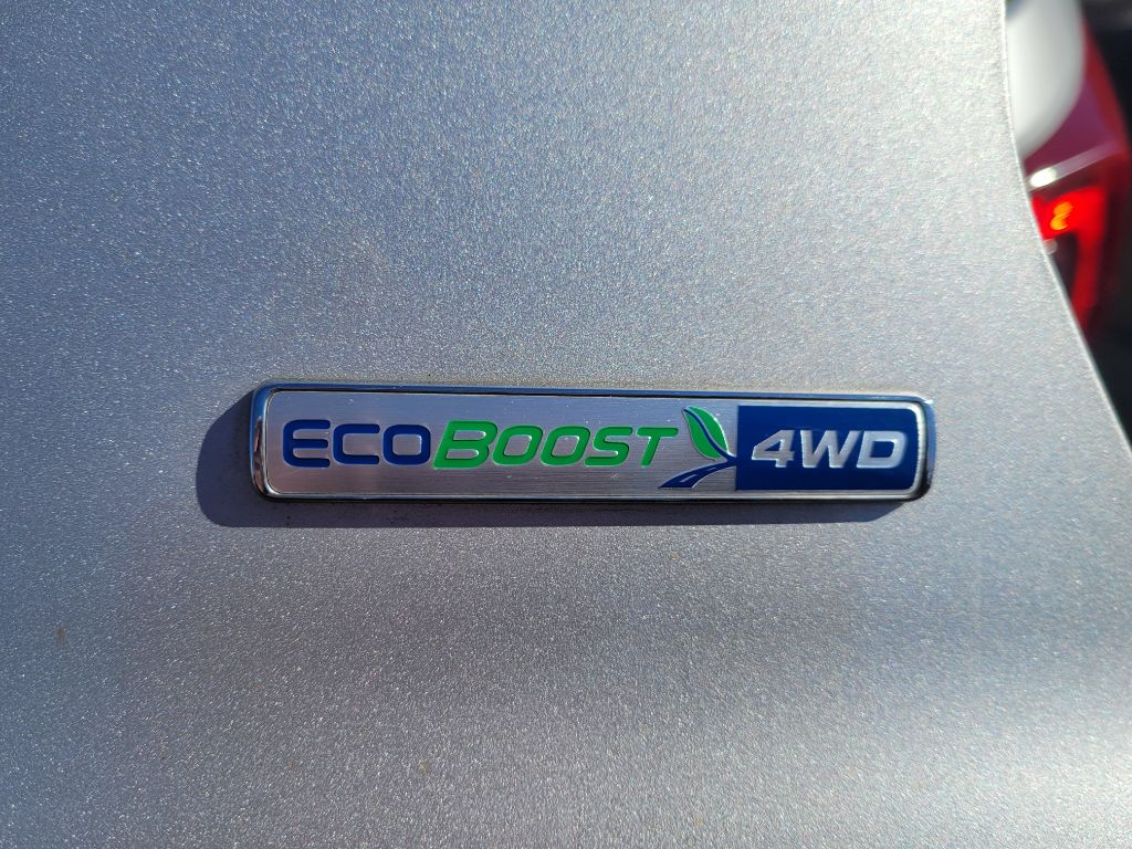 Photo 30 of this FORD EXPLORER