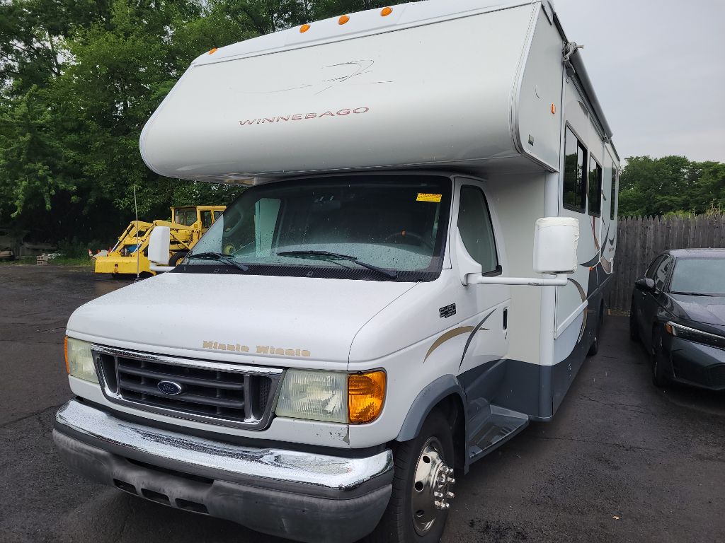 2004 FORD ECONOLINE