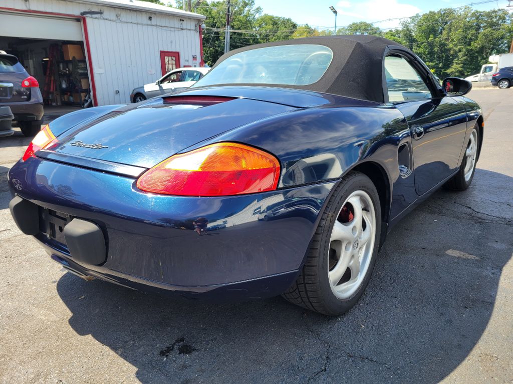 Photo 10 of this PORSCHE BOXSTER