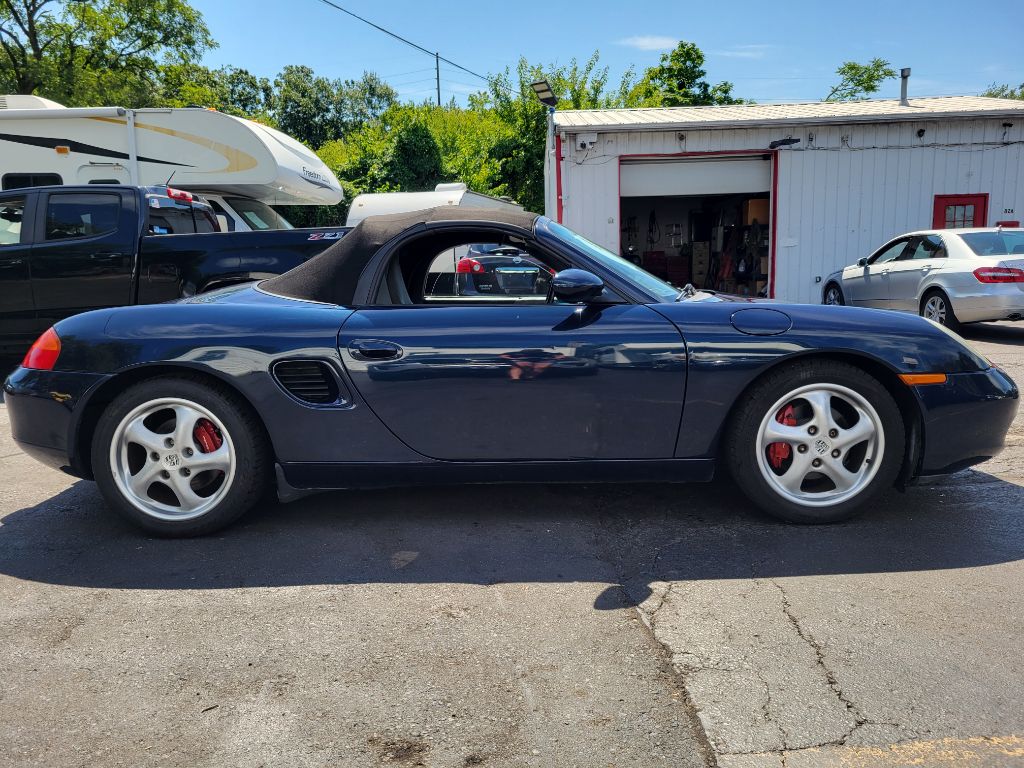 Photo 12 of this PORSCHE BOXSTER