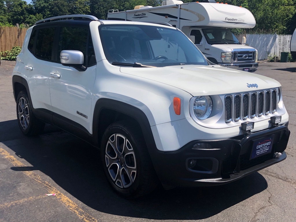 Photo 8 of this JEEP RENEGADE