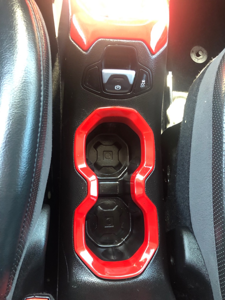 Photo 36 of this JEEP RENEGADE