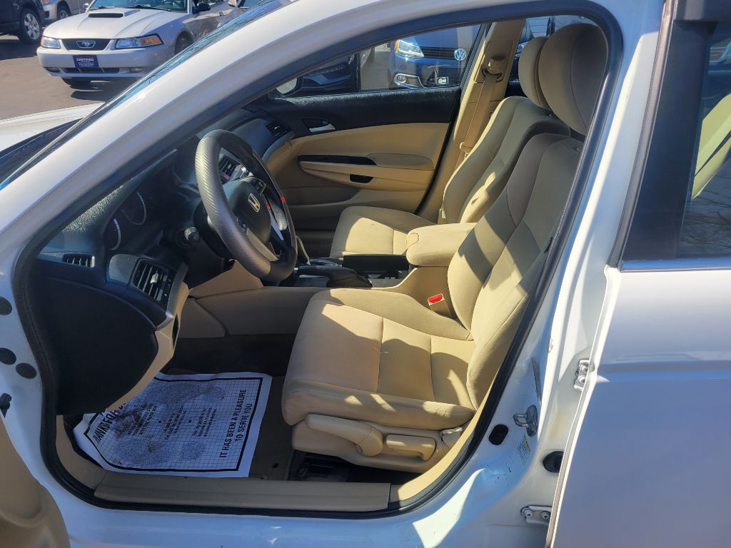 Photo 13 of this HONDA ACCORD
