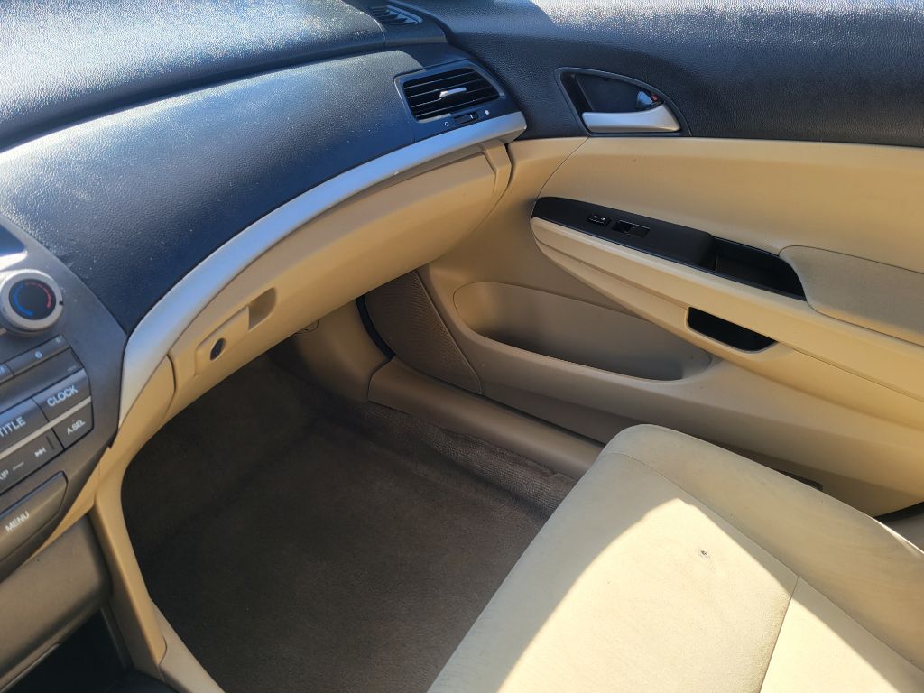 Photo 25 of this HONDA ACCORD