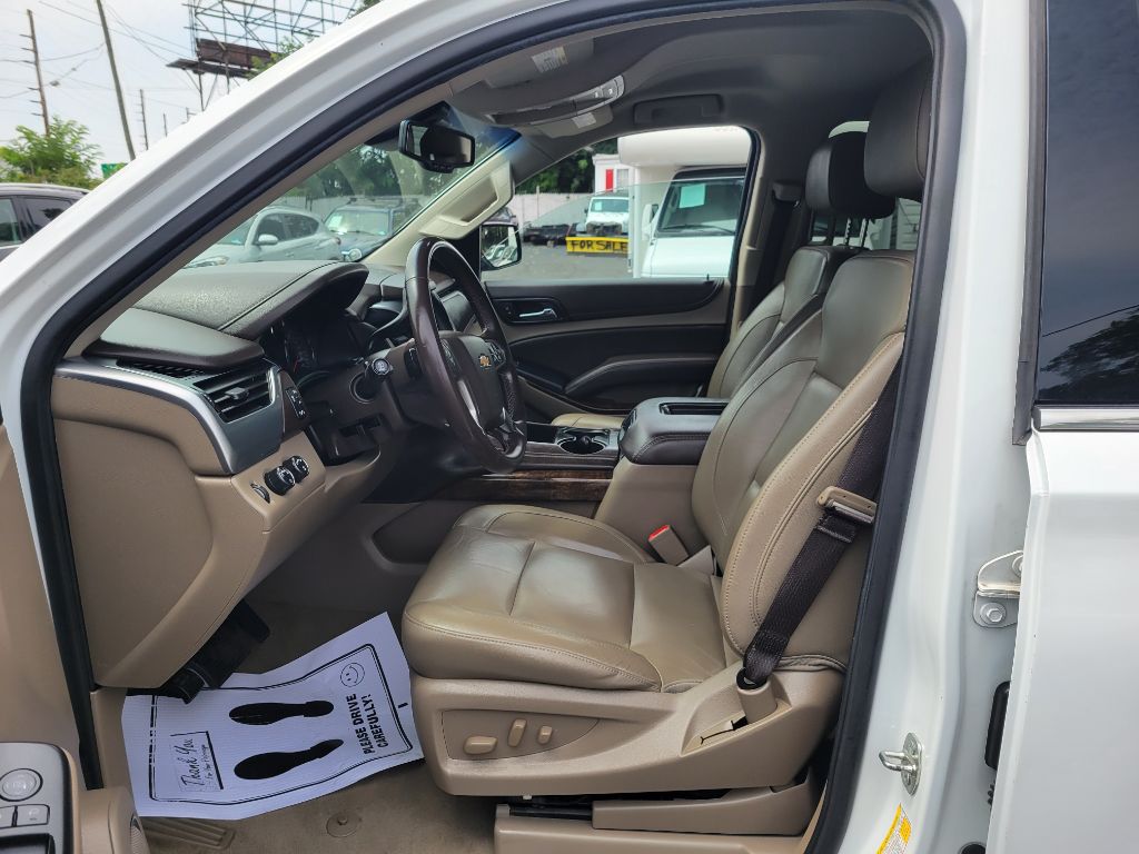 Photo 12 of this CHEVROLET TAHOE
