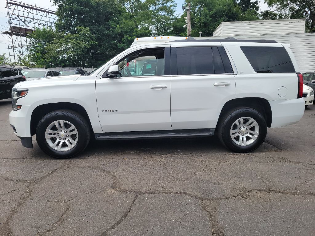 Photo 2 of this CHEVROLET TAHOE