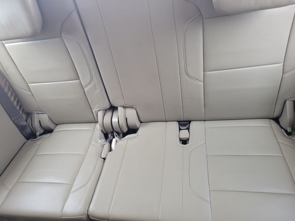 Photo 17 of this CHEVROLET TAHOE