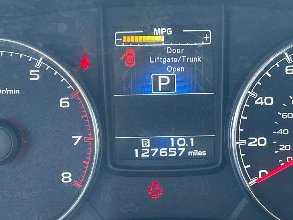 Photo 20 of this SUBARU OUTBACK