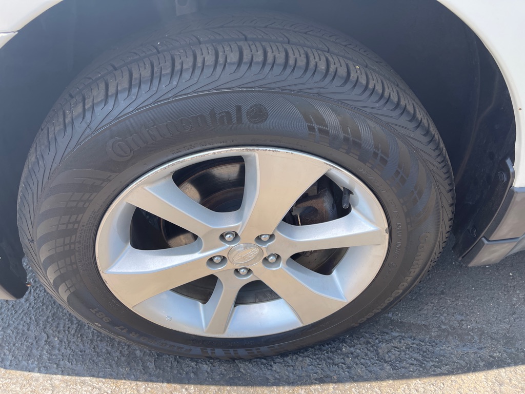 Photo 10 of this SUBARU OUTBACK
