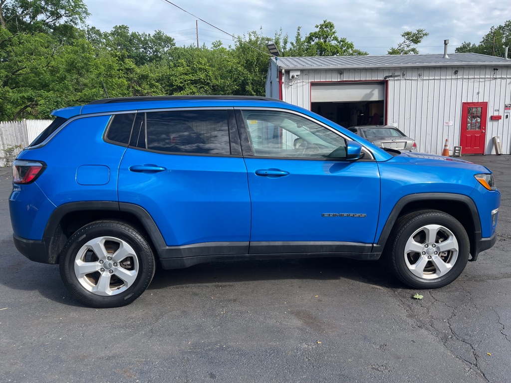 Photo 6 of this JEEP COMPASS